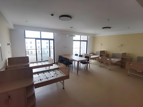 芙蓉帐暖：女皇不早朝
